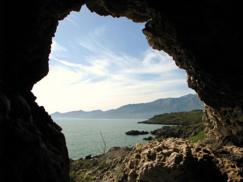 Il Nido Dei Gemelli Villa Formia Luaran gambar